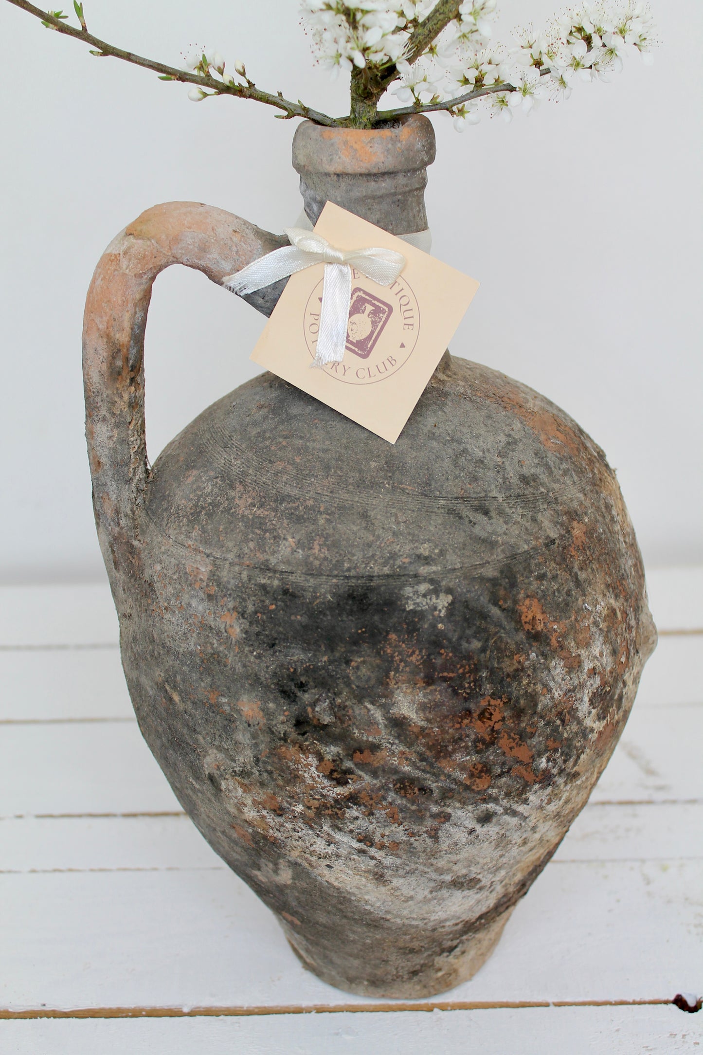 No.3 Antique pot