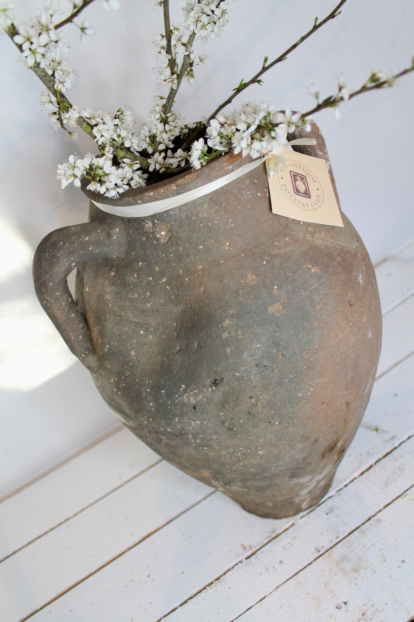 No.46 Antique pot