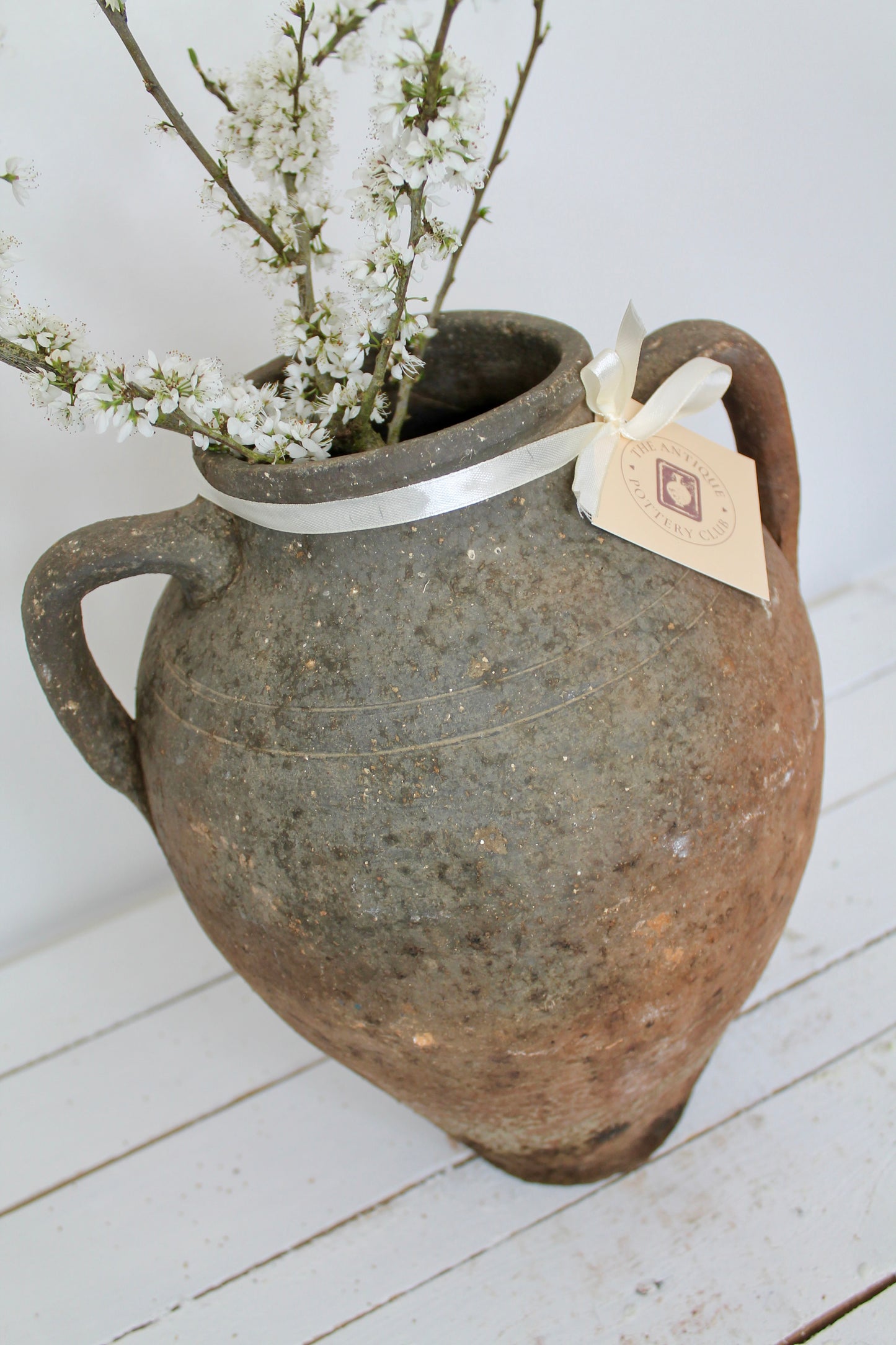 No.31 Antique pot