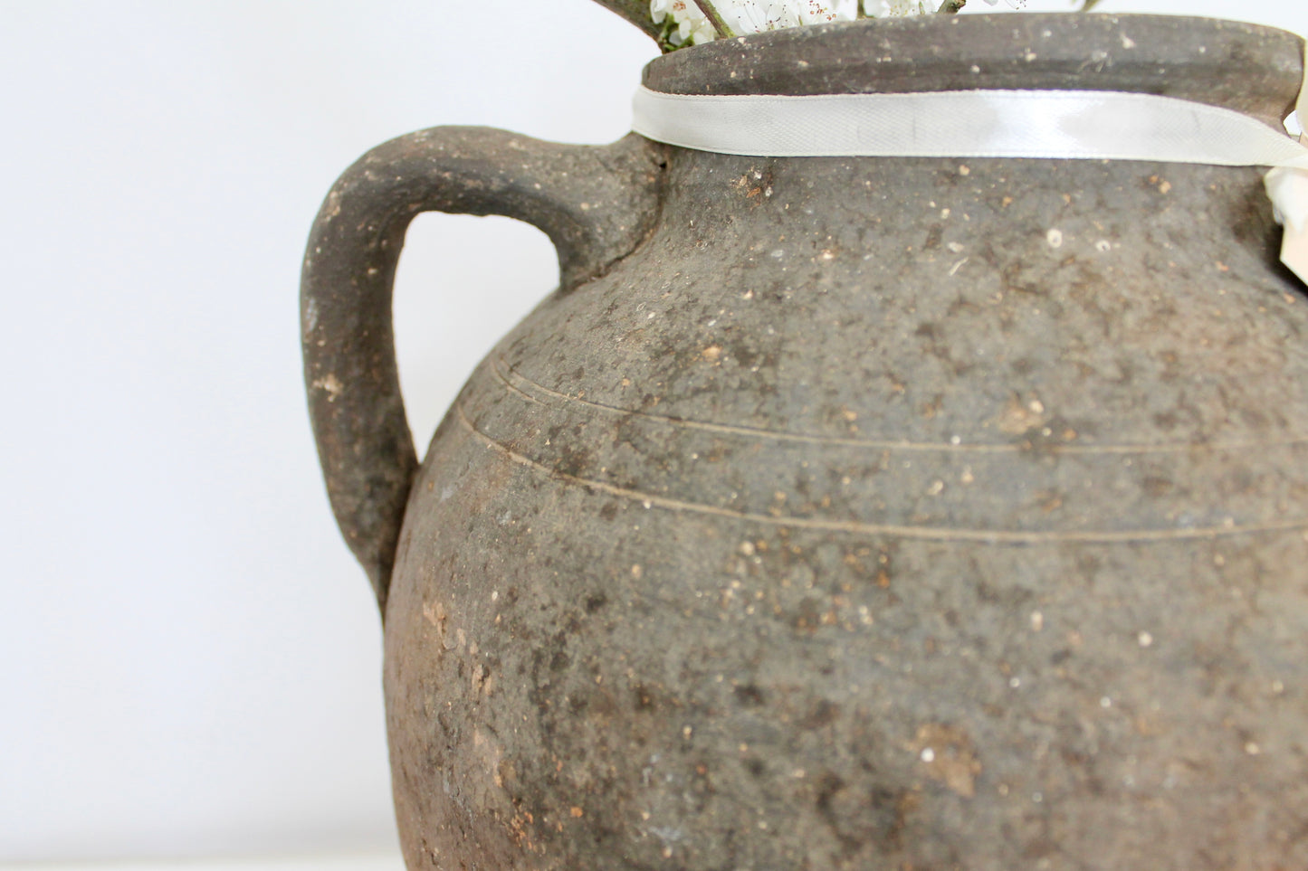 No.31 Antique pot