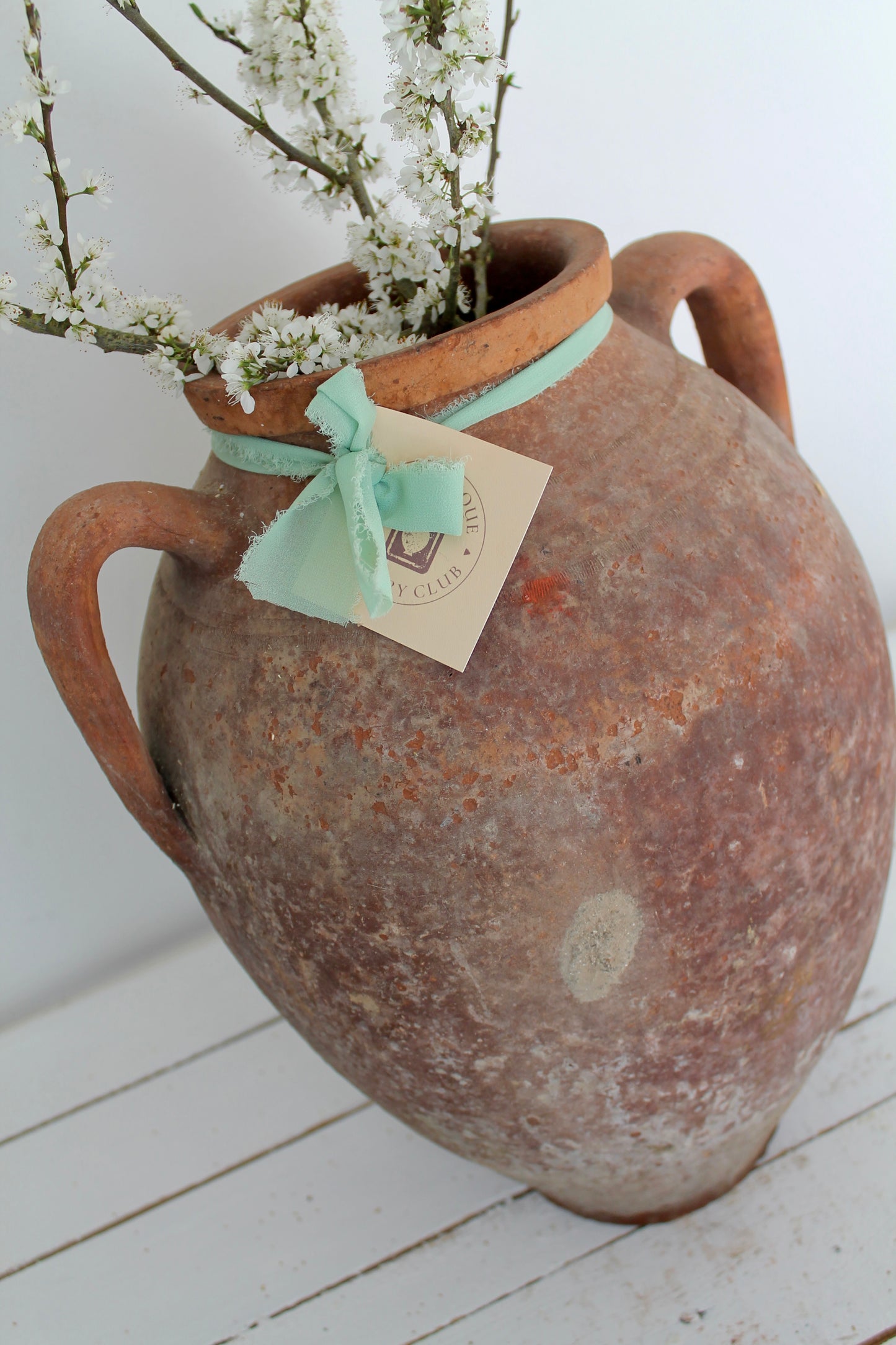 No.28 Antique pot