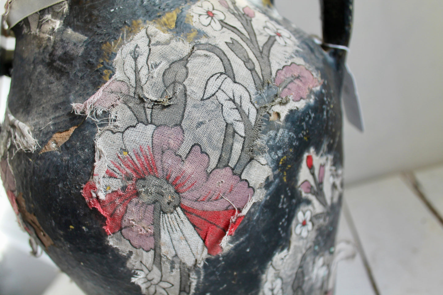 No.10 Antique pot